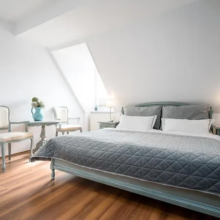 Blaue Maus * Миров